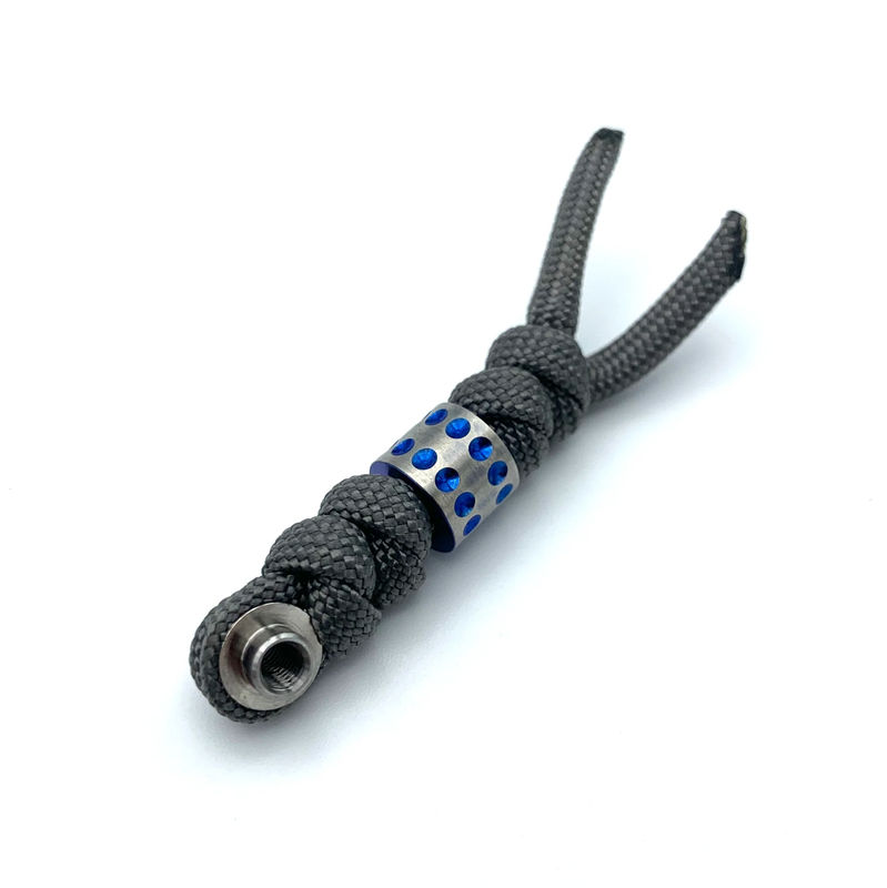 Chris Reeve LIN-7024 LIN Large Inkosi Lanyard Knotted with Blue Dot Bead