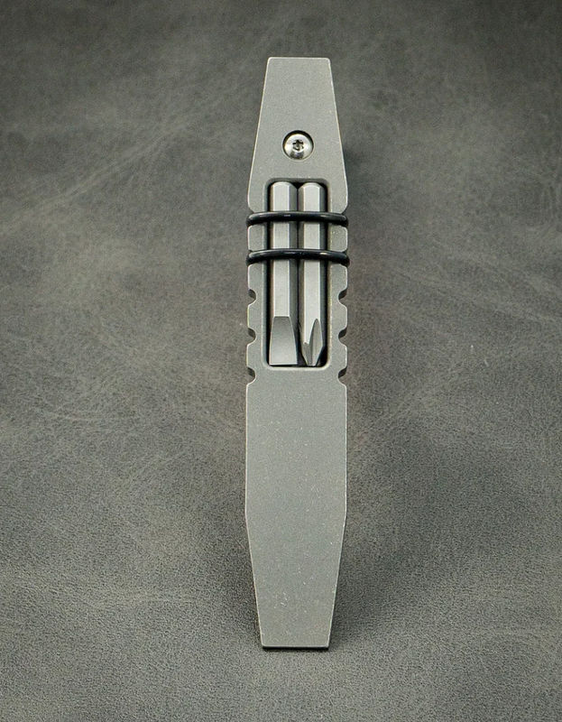 Vero Engineering Fulcrum Mini Standard with Raw Clip Pocket Tool