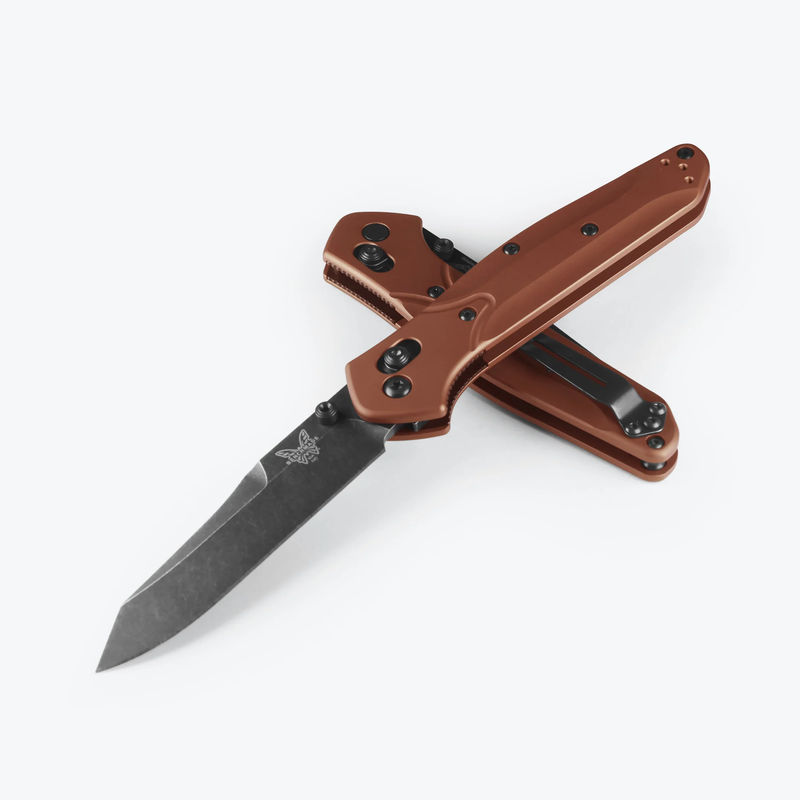 Benchmade Osborne 940BK-03 Axis Lock Folder Reverse Tanto DLC Battlewash Plain Edge Blade with Burnt Copper Aluminum Handles