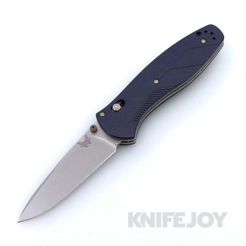 Benchmade Barrage 581-03 with Stonewash CPM-S30V Blade and Blue Canyon Richlite Handles