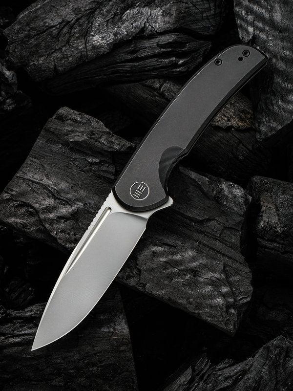 We Knife 20061B-4 Beacon Knife Silver Bead Blasted Blade with Black Titanium Handles