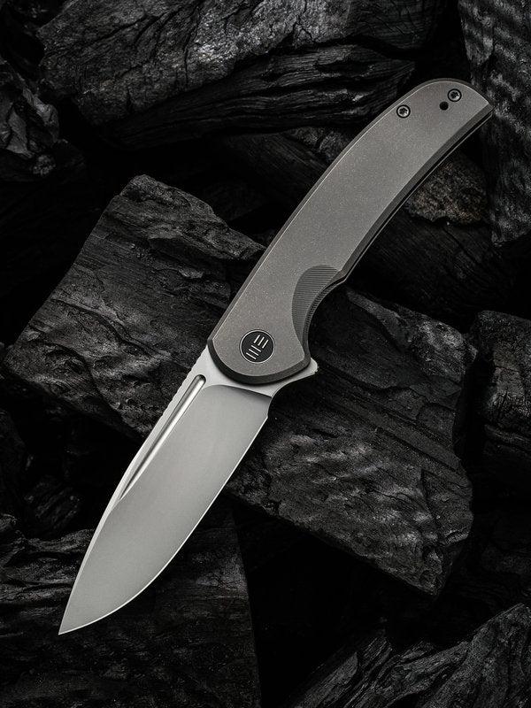 We Knife 20061B-1 Beacon Knife Silver Bead Blasted Blade with Gray Titanium Handles