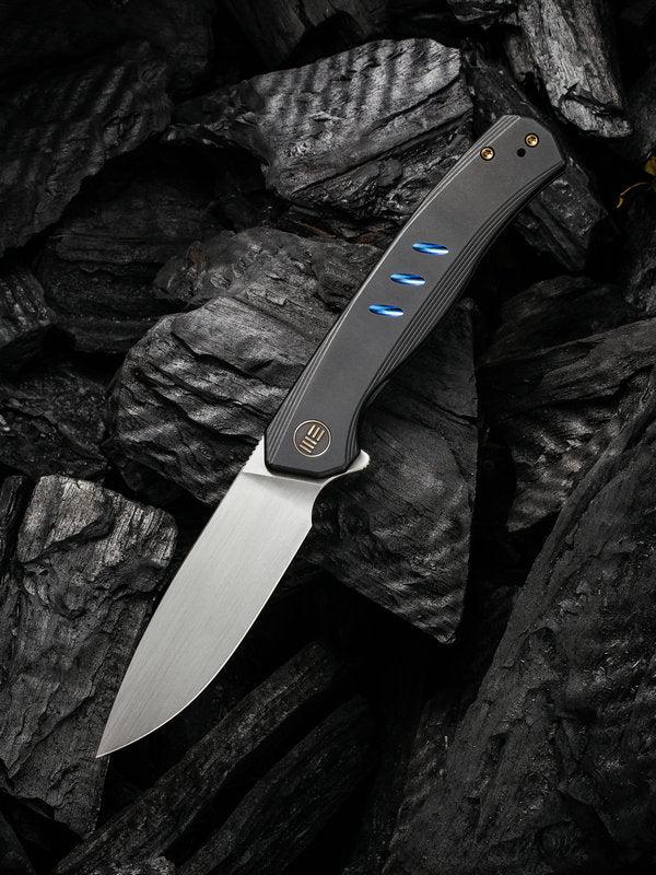 We Knife SEER Folding Knife 20015-1 Black Titanium Handle Flipper Tab Knife Limited Edition