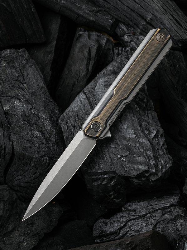 We Knife Peer 2015E Liner Lock Flipper Knife Gray Ti w/ Brass (3.5" SW)