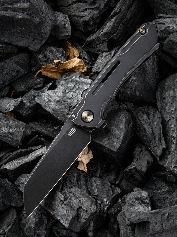 We Knife Mini Buster 2003B Flipper Antique Bronze Ti Handle with Black Stonewashed Blade Knife
