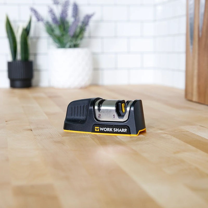 Work Sharp WSKTNKES Kitchen Edge Sharpener