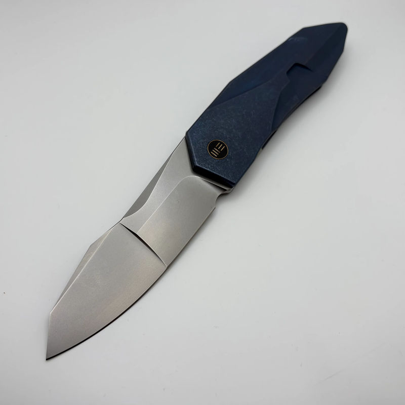 Pre-Owned We Knife Solid Flipper Blue Integral Titanium Handle & Polished Bead Blast 20CV WE22028-4