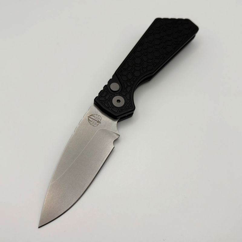 Pre-Owned Discontinued Pro-Tech PT Plus Black Gridlock Aluminum Handle w/ Blasted Hardware - Black Clip & Stonewash MagnaCut Blade PT205-Gridlock