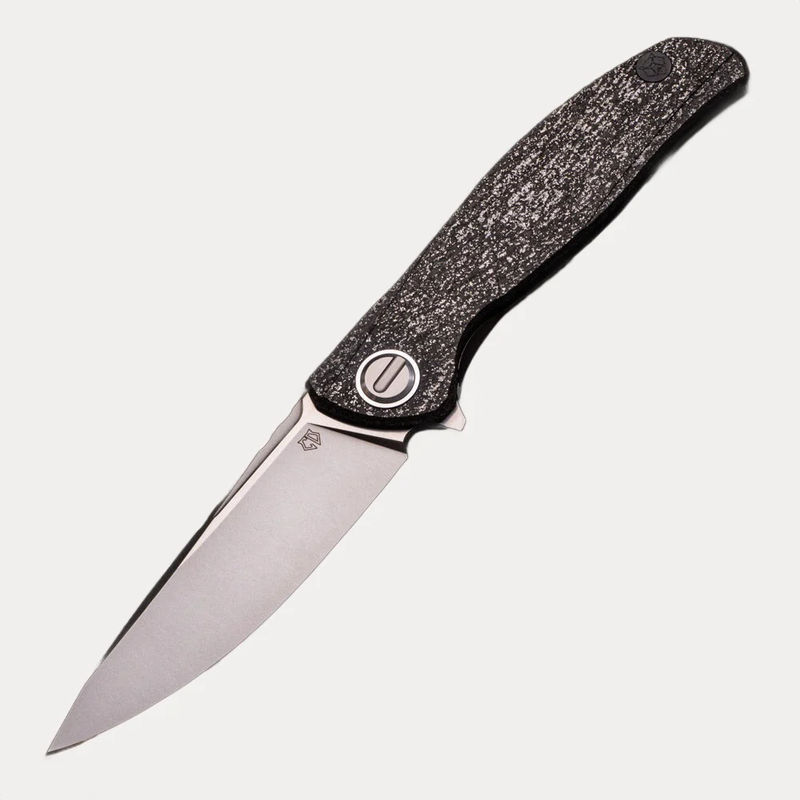 Custom Division Hati Magnetic – CarboTi Handle – S90V Blade – SRRBS