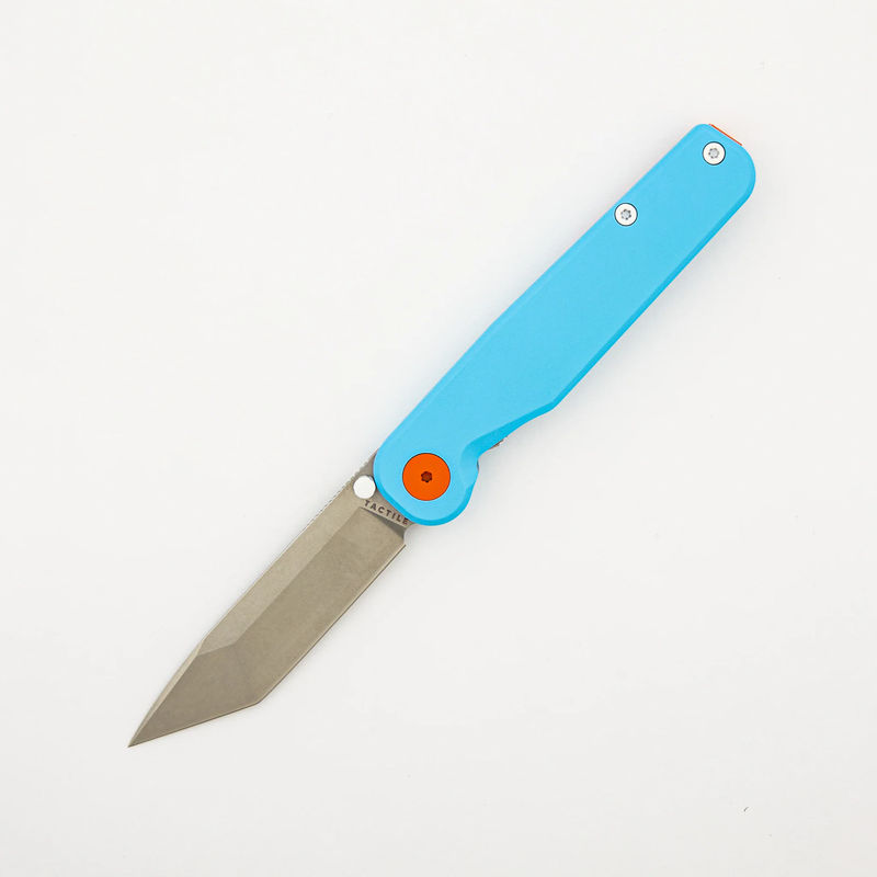 GT Rockwall Tanto – MagnaCut Blade – Titanium Handle