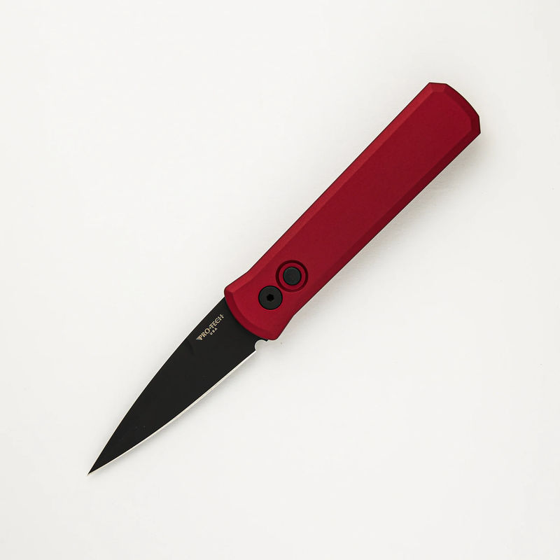Godson – Solid Red Handle – Black DLC 154-CM Blade - 721-RED