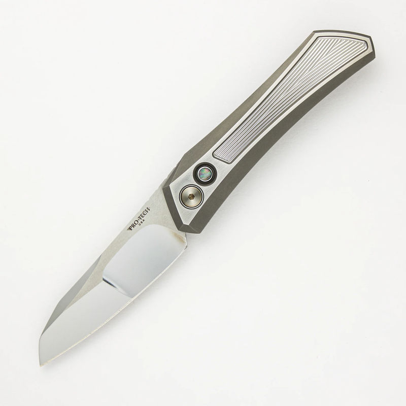 Oligarch - Mirror Polish Blade - Pearl Button (Sinkevich Design)
